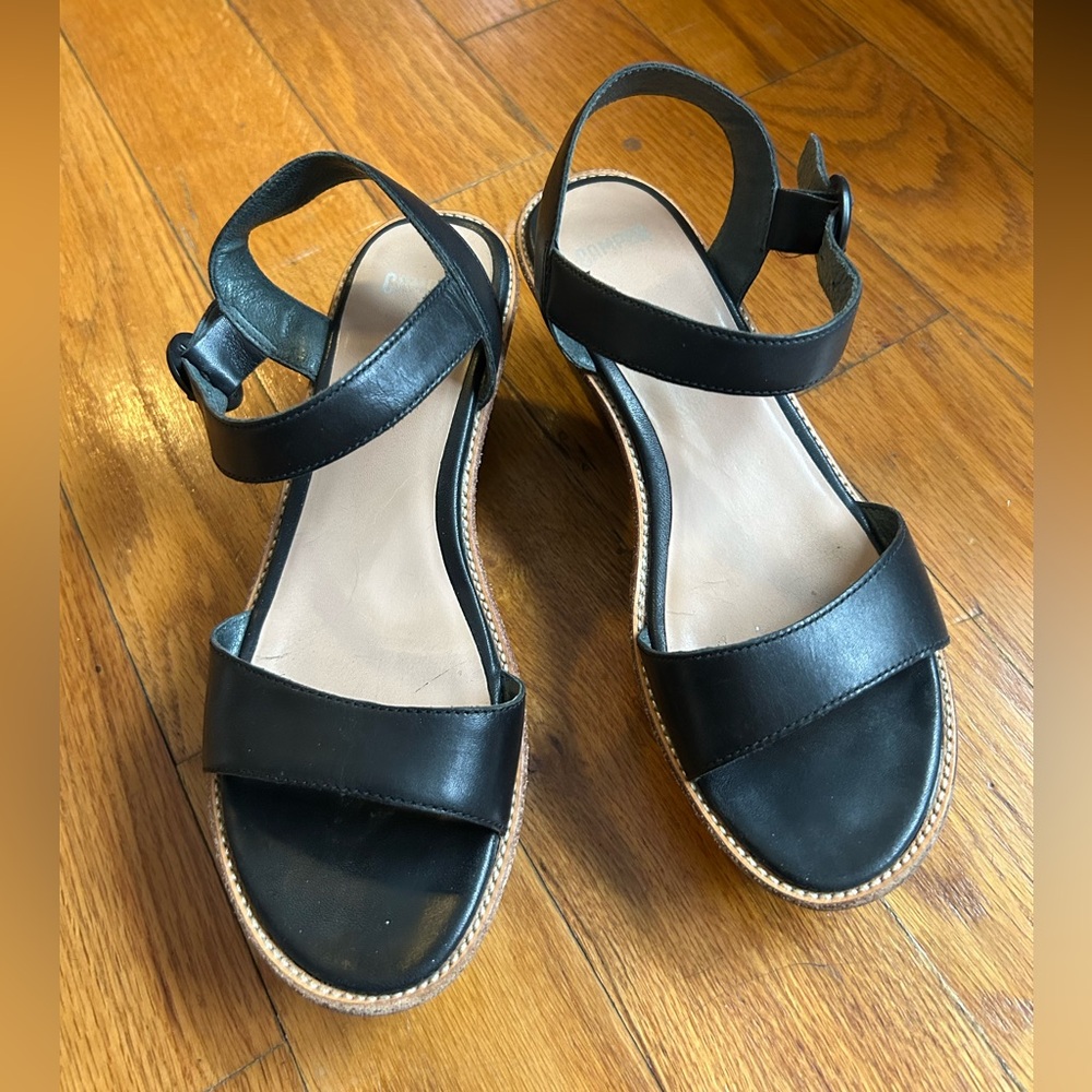 Camper damas sandals size 38 or 7.5